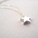 Sterling silver necklace wi..