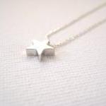 Sterling silver necklace wi..